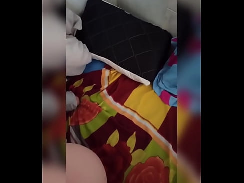❤️ Съквартирантката ми остава сама вкъщи, защото съпругът ѝ е на почивка, а аз се възползвам от възможността да я чукам и да пълня задника ѝ с мляко ️ Секс видео в bg.wassell.ru ️❤